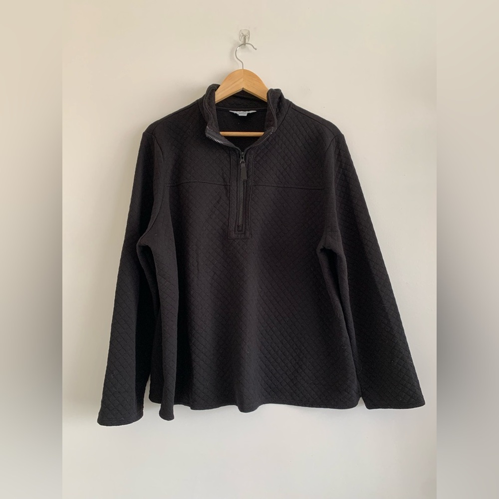 Croft & Barrow black quilted quarter zip